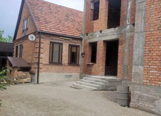 Продам дом, 359 м2, Баксан, улица Панаиоти