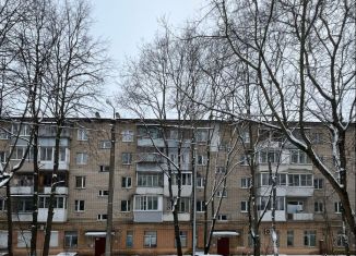 Продажа 2-комнатной квартиры, 45.6 м2, Истра, улица Ленина, 3