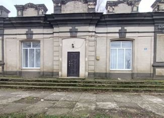 Помещение свободного назначения на продажу, 257 м2, Благодарный, Комсомольская улица, 28