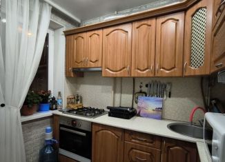 Продается 2-ком. квартира, 44 м2, Белгород, улица 5 Августа, 8