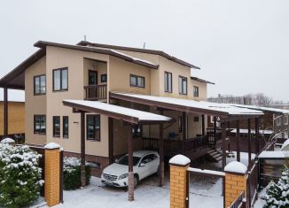 Продается дом, 450 м2, деревня Вёшки, улица Третьякова, 9