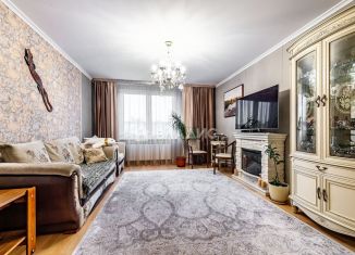 Продается 3-комнатная квартира, 79.4 м2, Санкт-Петербург, Ростовская улица, 26к1