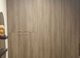 Продаю квартиру студию, 27.9 м2, Верхняя Пышма, улица Орджоникидзе, 1