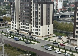 Продается 3-комнатная квартира, 107 м2, Владикавказ, улица Олега Кошевого