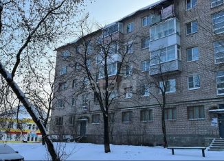 Продаю двухкомнатную квартиру, 42.5 м2, посёлок городского типа Новозавидовский, Советская улица, 14