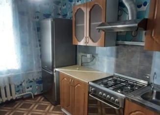 Продам 3-ком. квартиру, 59.5 м2, Яранск, Городская площадь