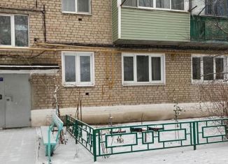 Продажа 2-комнатной квартиры, 45.7 м2, Урюпинск, улица Штеменко, 7