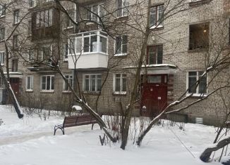 2-комнатная квартира в аренду, 45 м2, посёлок Стрельна, улица Гоголя, 7