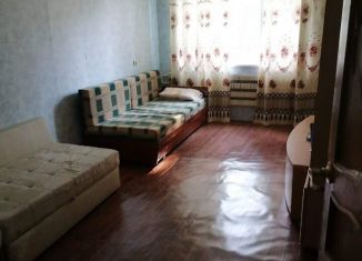 Продам 3-ком. квартиру, 61 м2, рабочий посёлок Малаховка, Быковское шоссе, 45