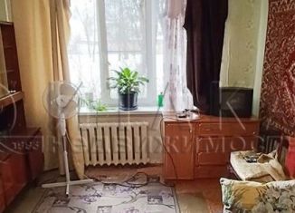 Продаю 1-ком. квартиру, 30.4 м2, Кингисепп, улица Воровского, 6