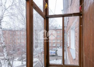 Продается 2-комнатная квартира, 59 м2, Новосибирск, проспект Дзержинского, 32/1, метро Берёзовая роща