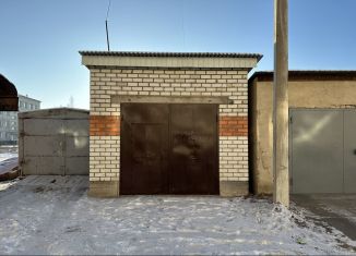 Продаю гараж, 26 м2, посёлок городского типа Чернышевск