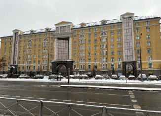 Продажа трехкомнатной квартиры, 80.2 м2, Санкт-Петербург, набережная Обводного канала, 108, ЖК Тапиола
