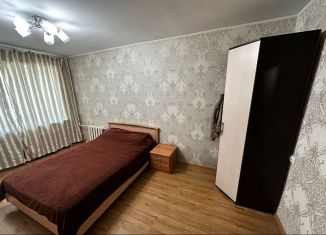 Аренда 2-комнатной квартиры, 52 м2, Владивосток, улица Адмирала Корнилова, 14, Первореченский район