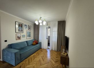 Продается 2-комнатная квартира, 45 м2, Владикавказ, проспект Коста, 245