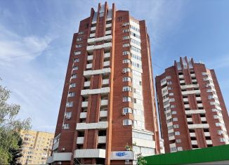 Продаю 1-комнатную квартиру, 64 м2, Екатеринбург, улица Куйбышева, 80к1, метро Геологическая