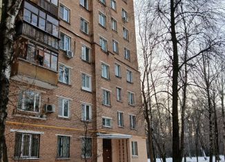 Продаю 2-ком. квартиру, 43.5 м2, Москва, улица Головачёва, 13