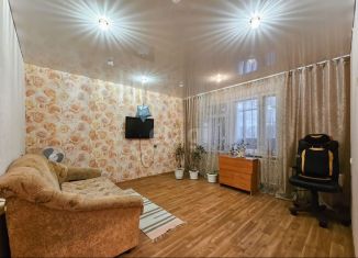 Продам 2-ком. квартиру, 44 м2, Татарстан, улица Шамиля Усманова, 35