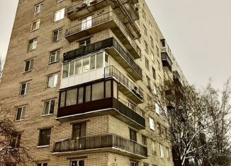 Продам многокомнатную квартиру, 62 м2, Санкт-Петербург, улица Турку, 20к1, метро Бухарестская