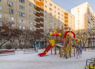 Продам 3-комнатную квартиру, 64 м2, Екатеринбург, улица Луначарского, 225, Октябрьский район