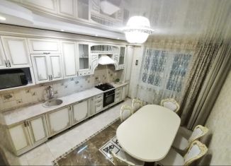 Аренда трехкомнатной квартиры, 100 м2, Великий Новгород, Псковская улица, 56