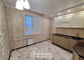 Продам 1-ком. квартиру, 37.2 м2, Курск, проспект Вячеслава Клыкова, 85