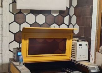 Продается гараж, 30 м2, поселок городского типа Мостовской, Южная улица, 1кА