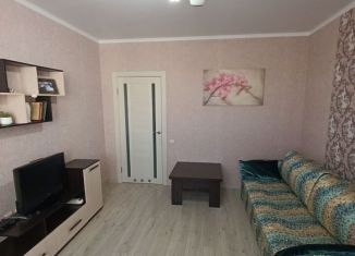 Сдаю 1-ком. квартиру, 40 м2, Анапа, улица Некрасова, 121к1