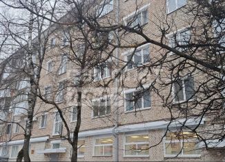 Продаю 3-комнатную квартиру, 54 м2, Смоленск, улица Кирова, 28, Ленинский район