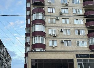 3-комнатная квартира на продажу, 105 м2, Махачкала, улица Ирчи Казака, 9Б