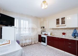 Продается 3-ком. квартира, 109 м2, Татарстан, улица Академика Глушко, 6