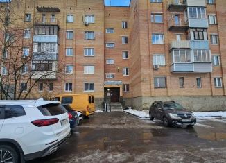 Продажа 3-ком. квартиры, 62.7 м2, Павловский Посад, улица 1 Мая, 74