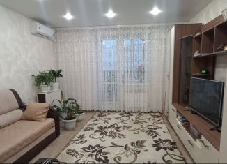 Продается 2-комнатная квартира, 49 м2, Пенза, улица Сузюмова, 6