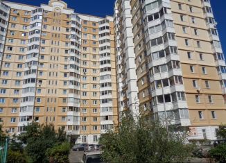 Продам трехкомнатную квартиру, 74.2 м2, Москва, микрорайон В, 52