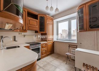 Сдаю 3-ком. квартиру, 70 м2, Москва, улица Вересаева, 18