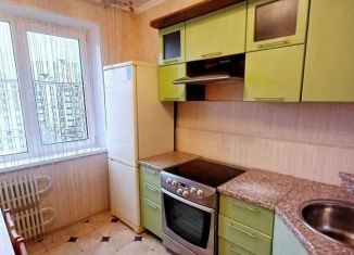 Сдается в аренду 3-ком. квартира, 64 м2, Старый Оскол, микрорайон Солнечный, 5