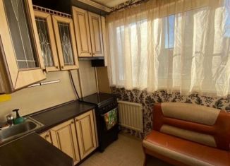 Продам трехкомнатную квартиру, 65 м2, Санкт-Петербург, проспект Королёва, 19, проспект Королёва