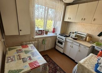 Продажа 3-комнатной квартиры, 51 м2, поселок городского типа Инской, улица Пугачёва, 2