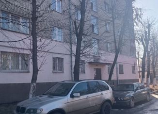 Продажа однокомнатной квартиры, 32 м2, Владикавказ, проспект Коста, 279, 5-й микрорайон