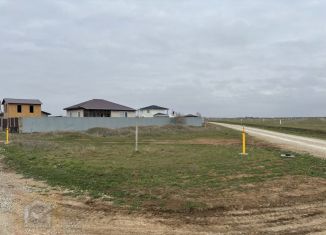 Продажа земельного участка, 5 сот., село Молочное, Объездная улица, 9