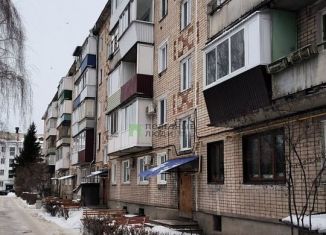 Продажа 2-комнатной квартиры, 47 м2, Сызрань, улица Карла Маркса